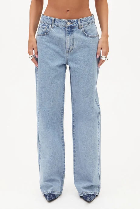 Fashion Nova — Fashionnova Jeans (Size S, Like new)