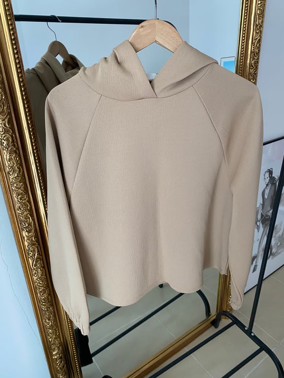 Mango — Mango Beige Hoodie Size L (Size L, Good)