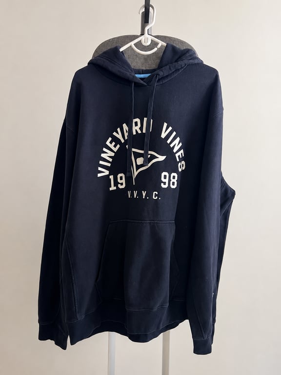 Vineyard Vines — Vineyard Vines (Size XL, Good)