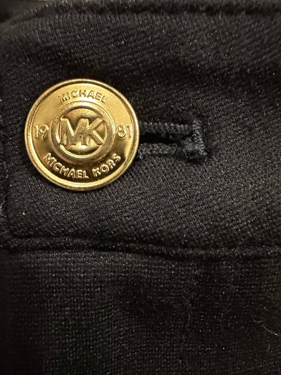 Michael Kors — Michael Kors Black Pants (Size 36, Good)
