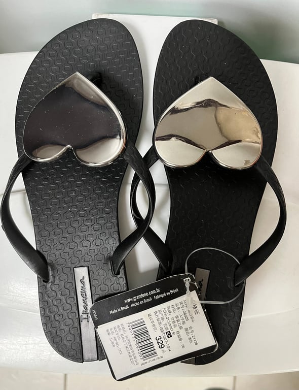 Ipanema — Ipanema Black Heart Flip Flops (Size Euro 35/ US 5, New with tags)
