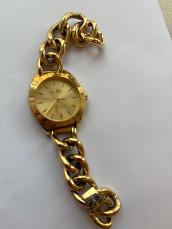 Coach — Coach watch barely used brand (Like new)