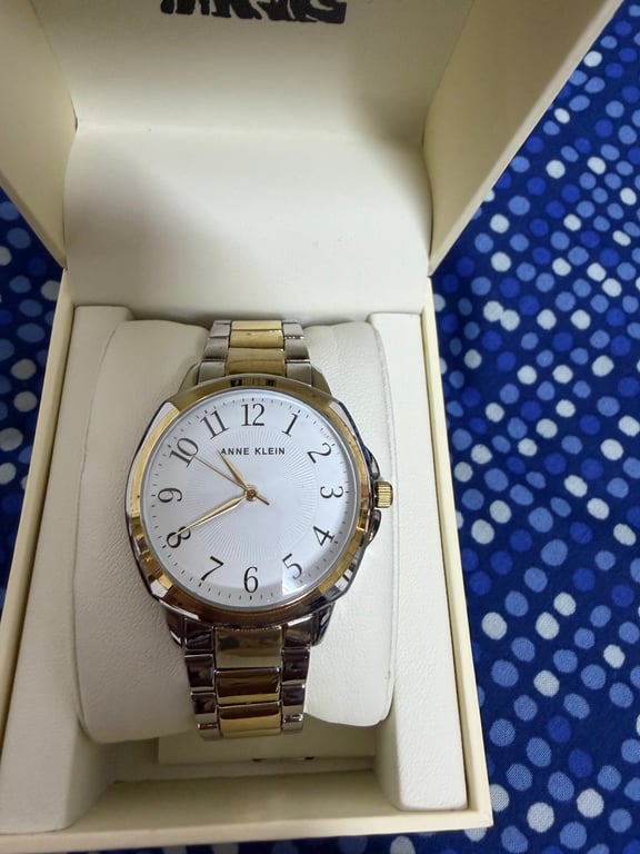 Anne Klein — Anne Klein watch (Size One Size, New with tags)