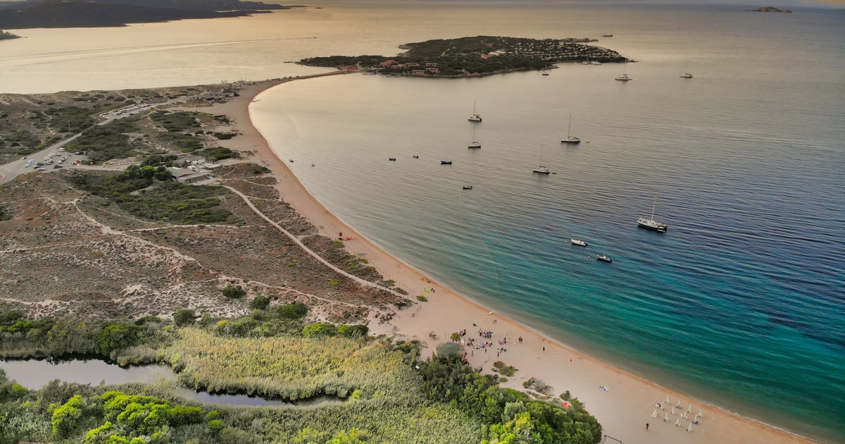 Porto Pollo Kitesurfing in Sardinia aerial view to the beach