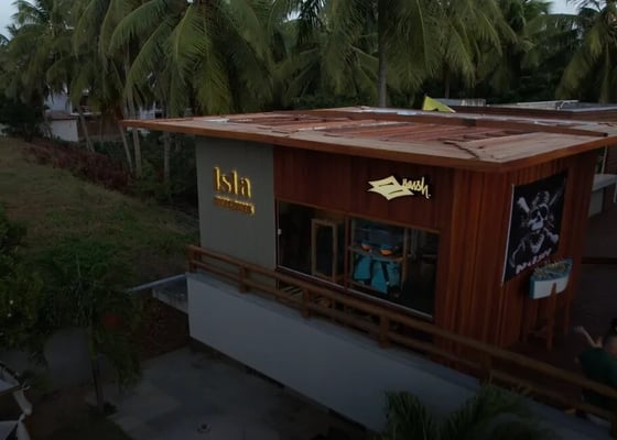 Isla Kite Center