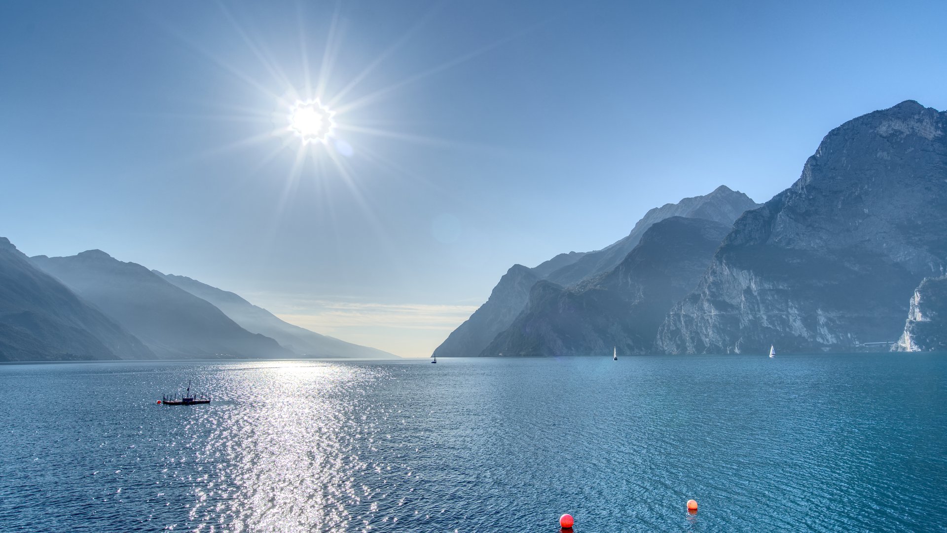Lake Garda Navene