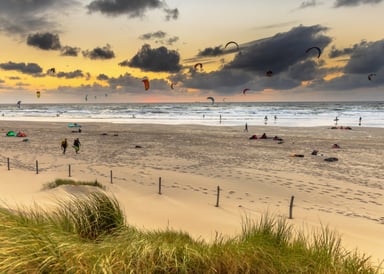 Wijk Aan Zee Kitesurf Spot in Netherlands - Kites at the Beach in Dusk Light