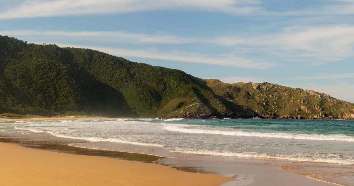 Lagoinha Kite Beach with small waves coming in 