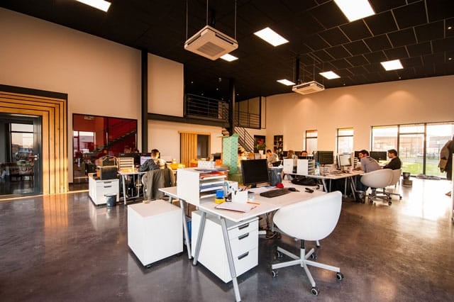 Need a New Office for Your Small Business? Here are 6 Things to Look For