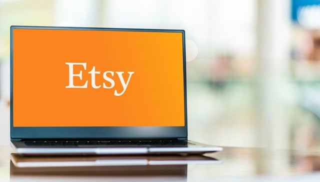 How to export a csv file from Etsy 