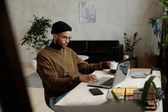 Myths About Guest Posting