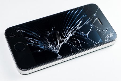 How to Prevent Your iPhone Screen From Cracking