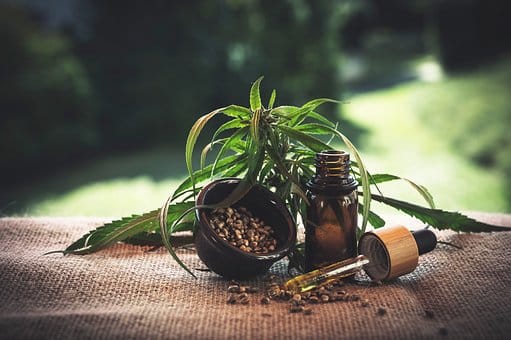 6 Factors That Makes CBD Oil People's Favorite