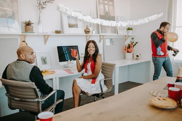 How Rewarding Your Employees can improve Your Business?