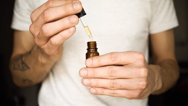 The Role of CBD Oil in Managing Chronic Conditions and Improving Sleep