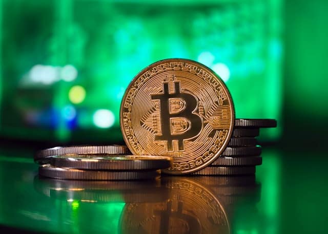 The Future of Finance: Why Bitcoin is Your Best Investment Bet