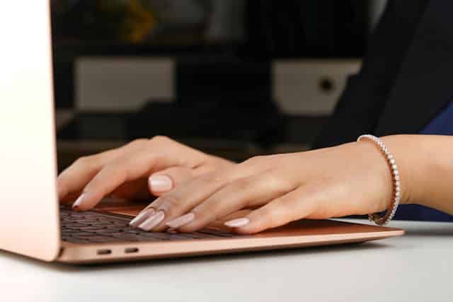 The Benefits of Choosing Lab-Grown Diamonds Over Mined Diamonds