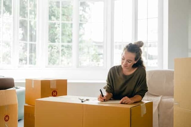 Moving Day Checklist: Things To Consider When Relocating