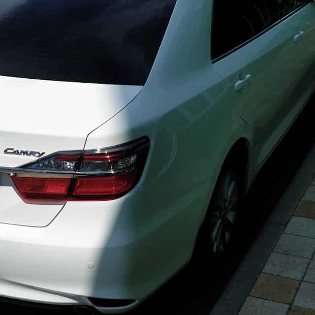 Features Compared: Toyota Camry vs. Toyota Crown