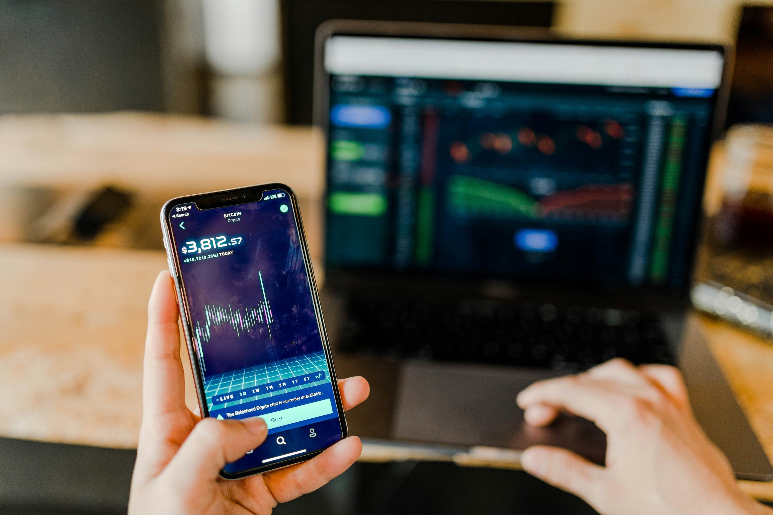 Secrets of Wealthy Investors: How to Compound Money Like the Pros