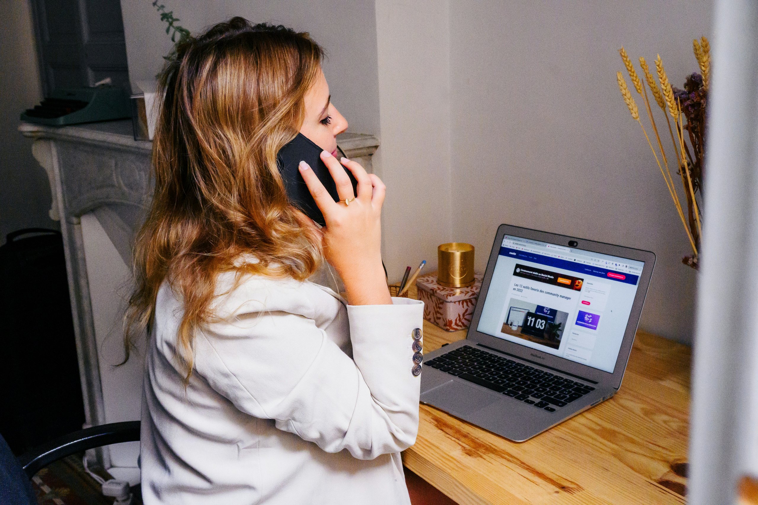 How Brand Strategy Consultants Boost Online Campaign Results