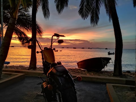 Motorcycle Accident in West Palm Beach: Florida Laws, Rider Rights, and Legal Options