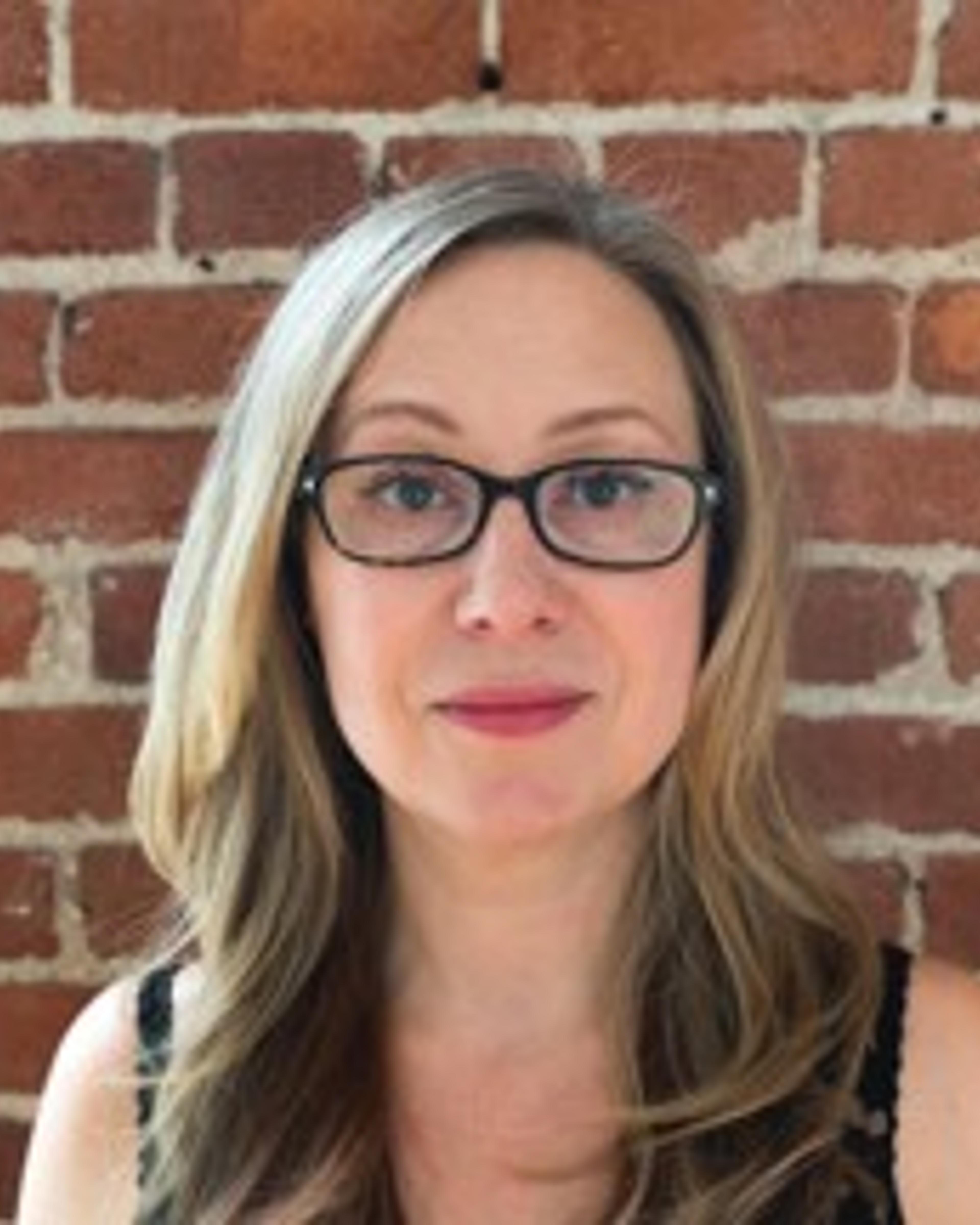 profile picture of Ioulia Savina who works as a Registered Psychotherapist, PhD