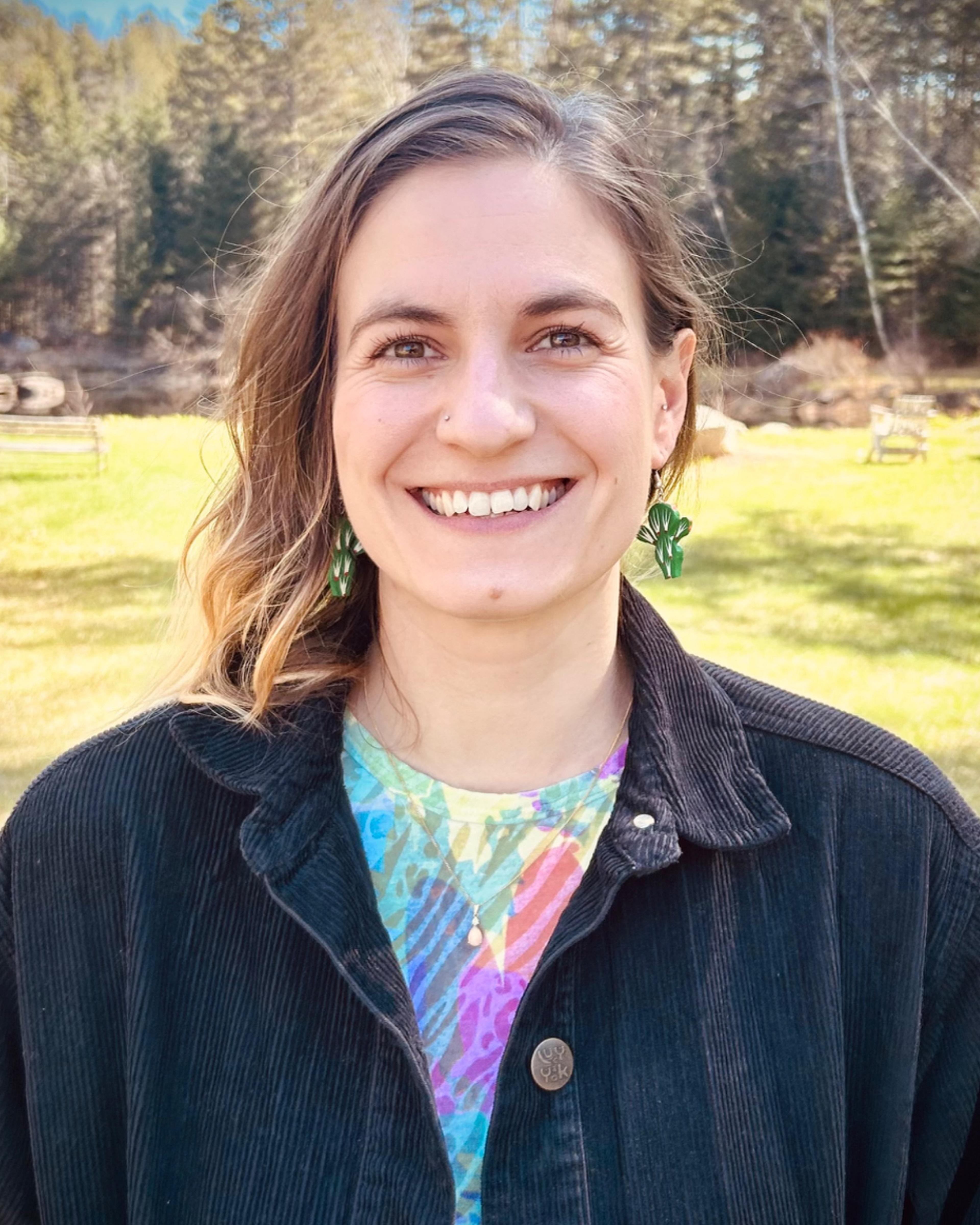 profile picture of Natasha Edwards who works as a Conseillère certifiée canadienne, thérapeute dramatique, naturopathe