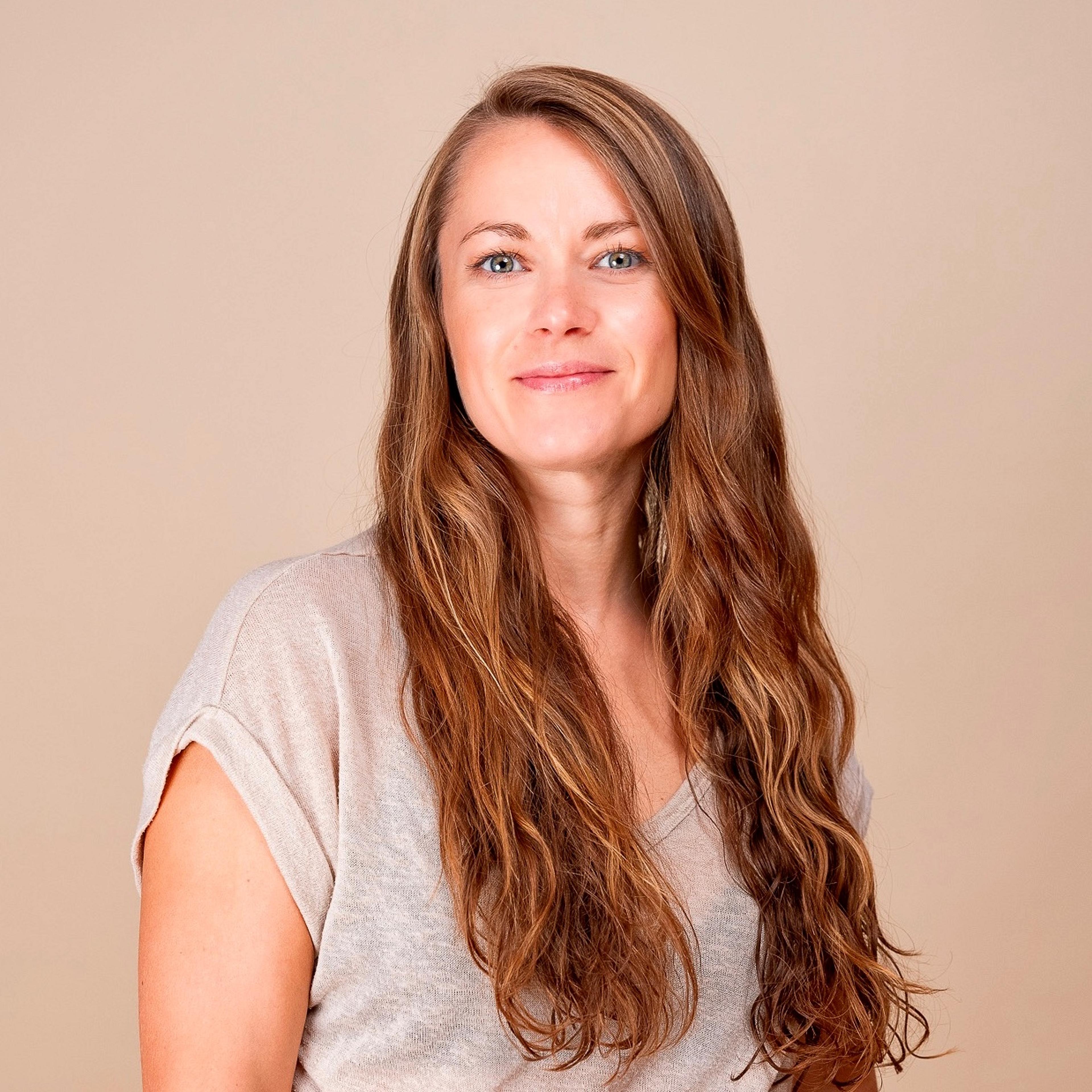 Nadine Robillard, Naturopathic Therapist, Nervous System Health Coach, Corporate Culture Consultant