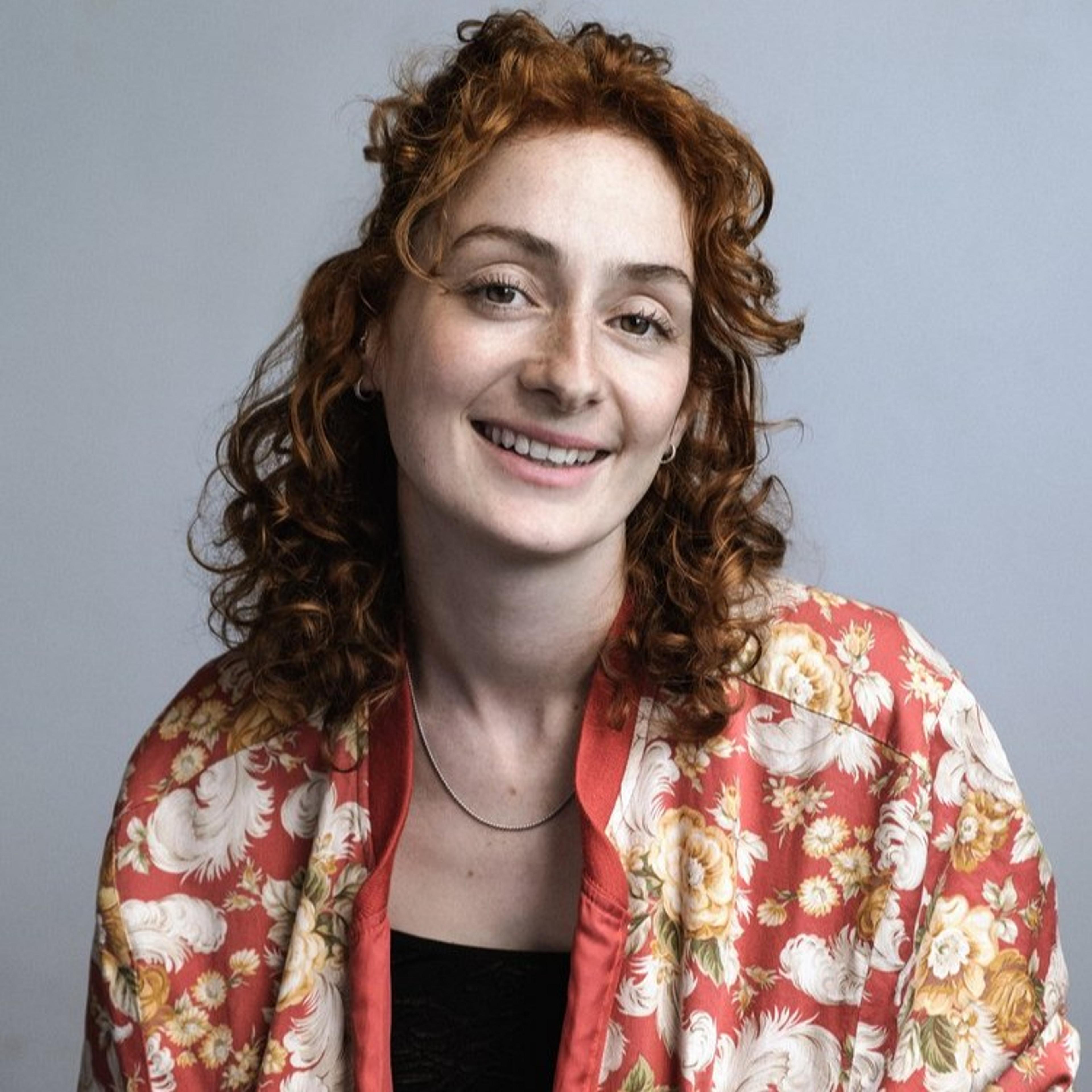 profile picture of Ariane Lavery who works as a Dramathérapeute, Thérapeute par les arts créatifs