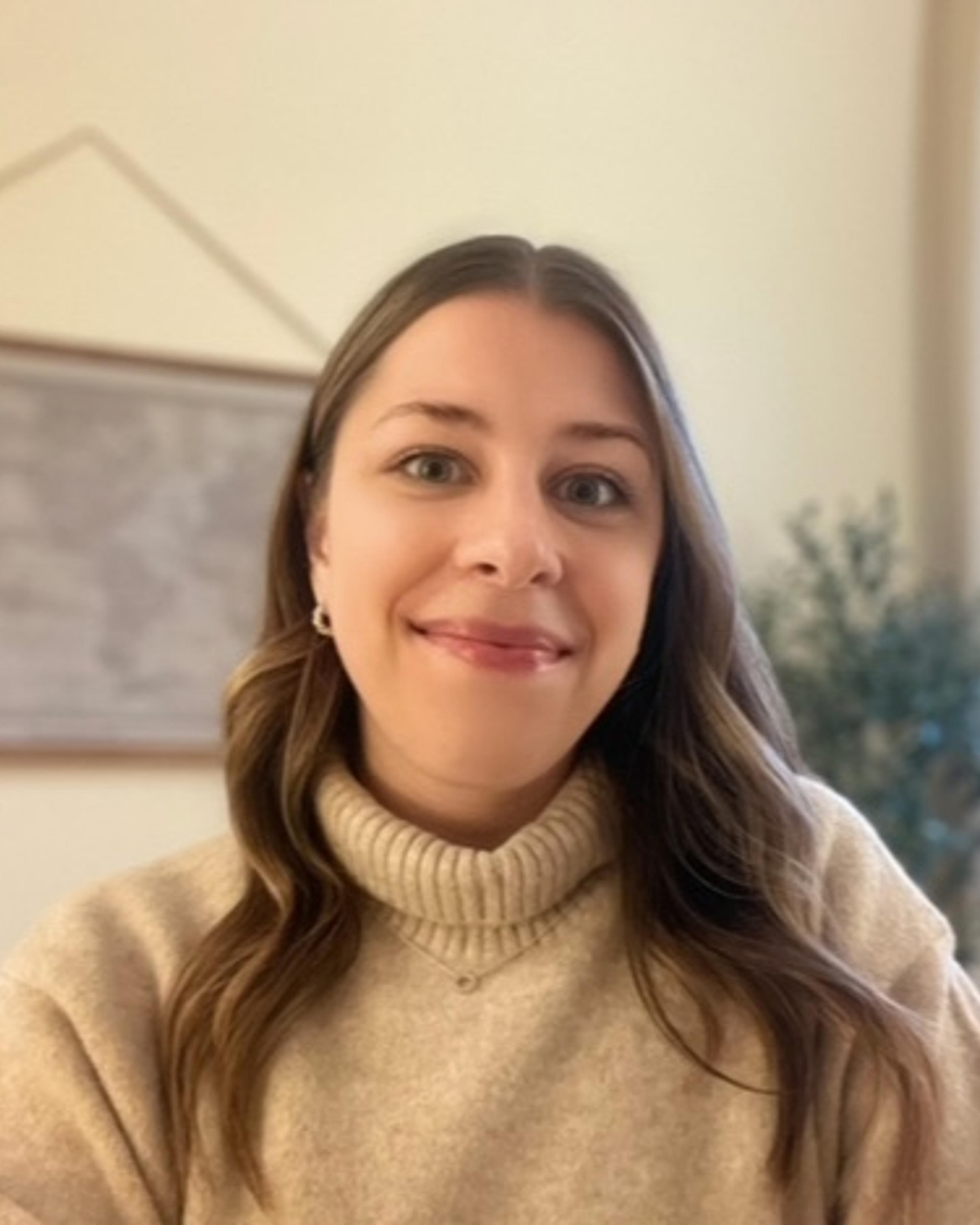 profile picture of Alexandra Maduro who works as a Psychothérapeute, conseiller d’orientation