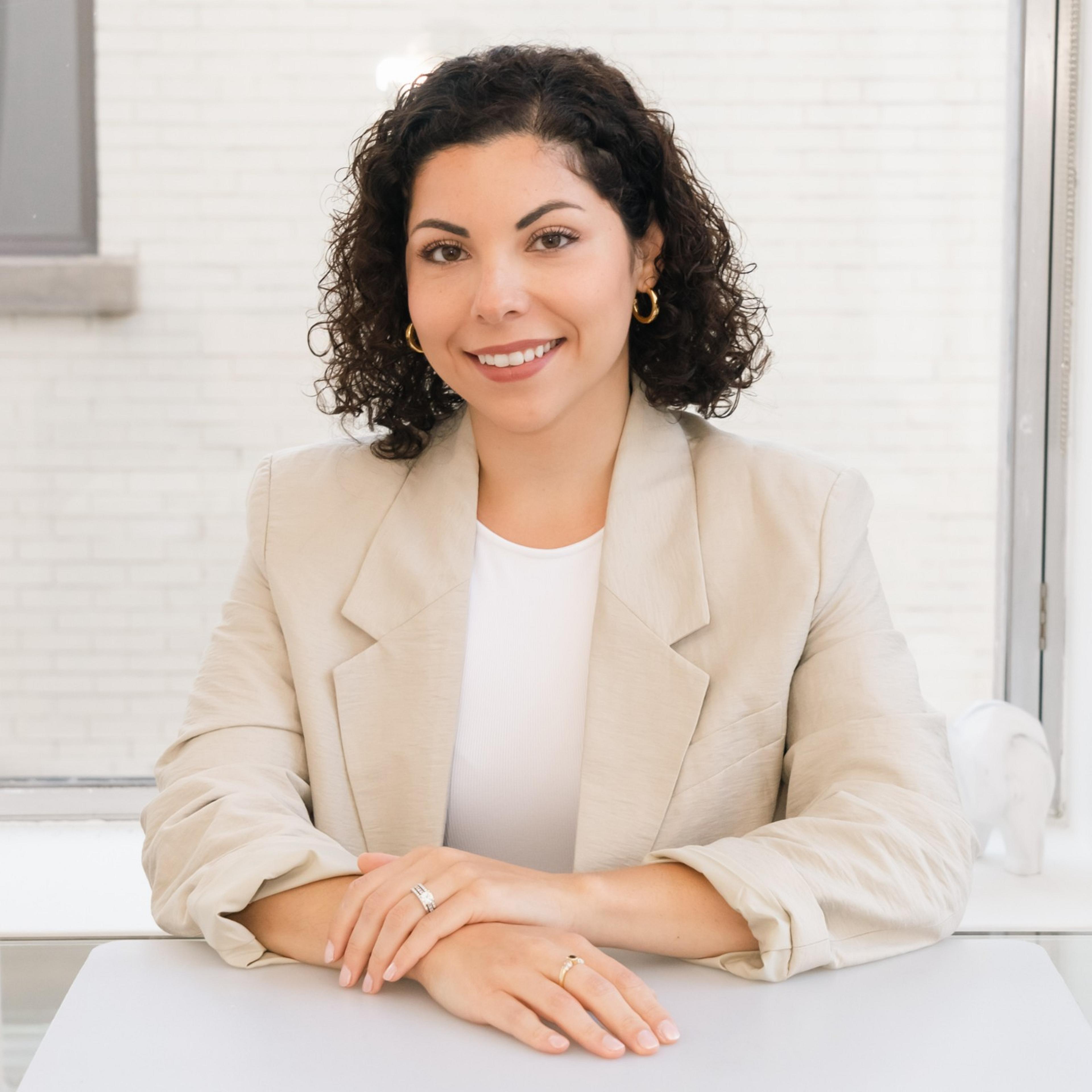 profile picture of Arianna Carosella who works as a Social Worker