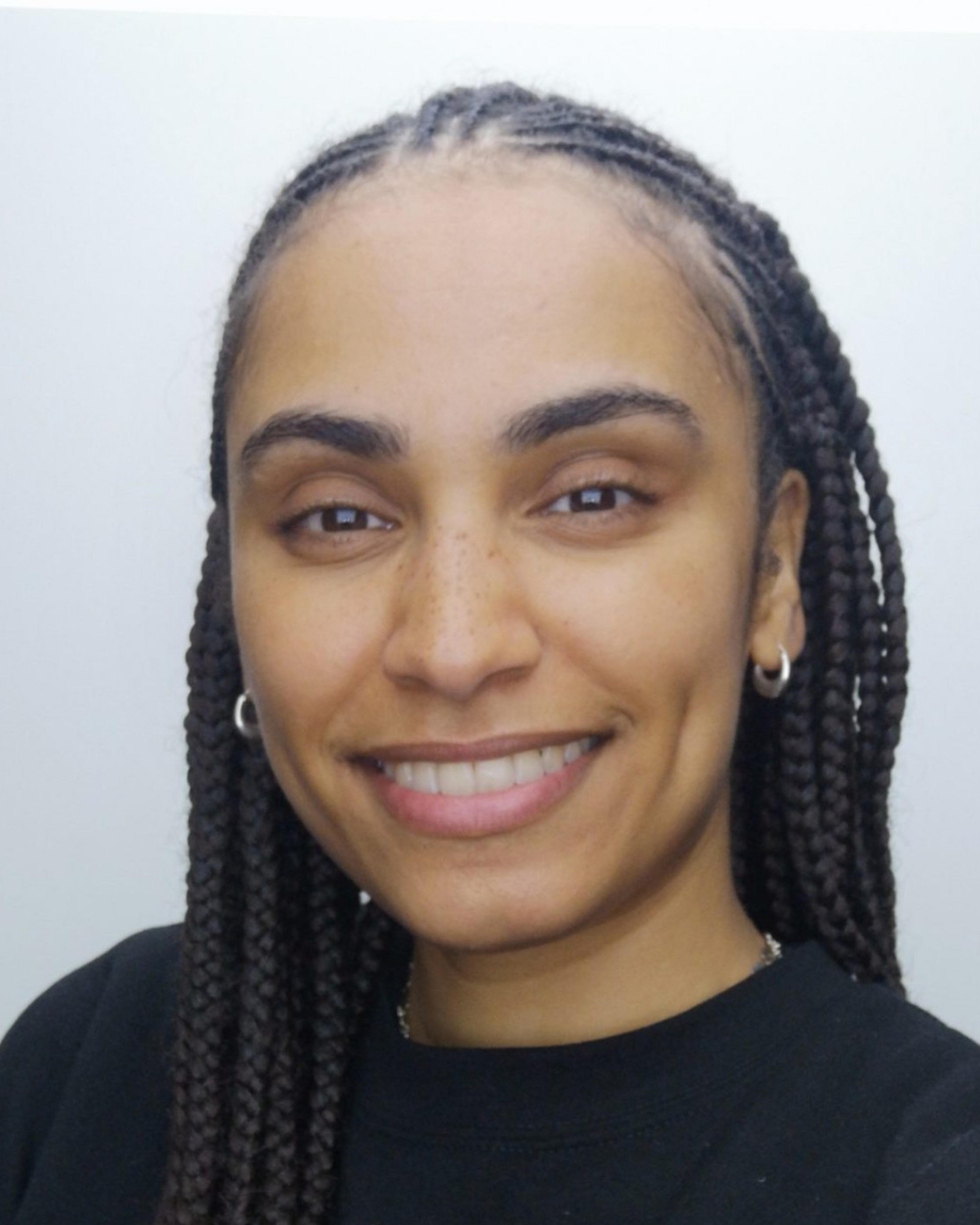 profile picture of Gabrielle Otis who works as a Psychothérapeute autorisée (en qualification)