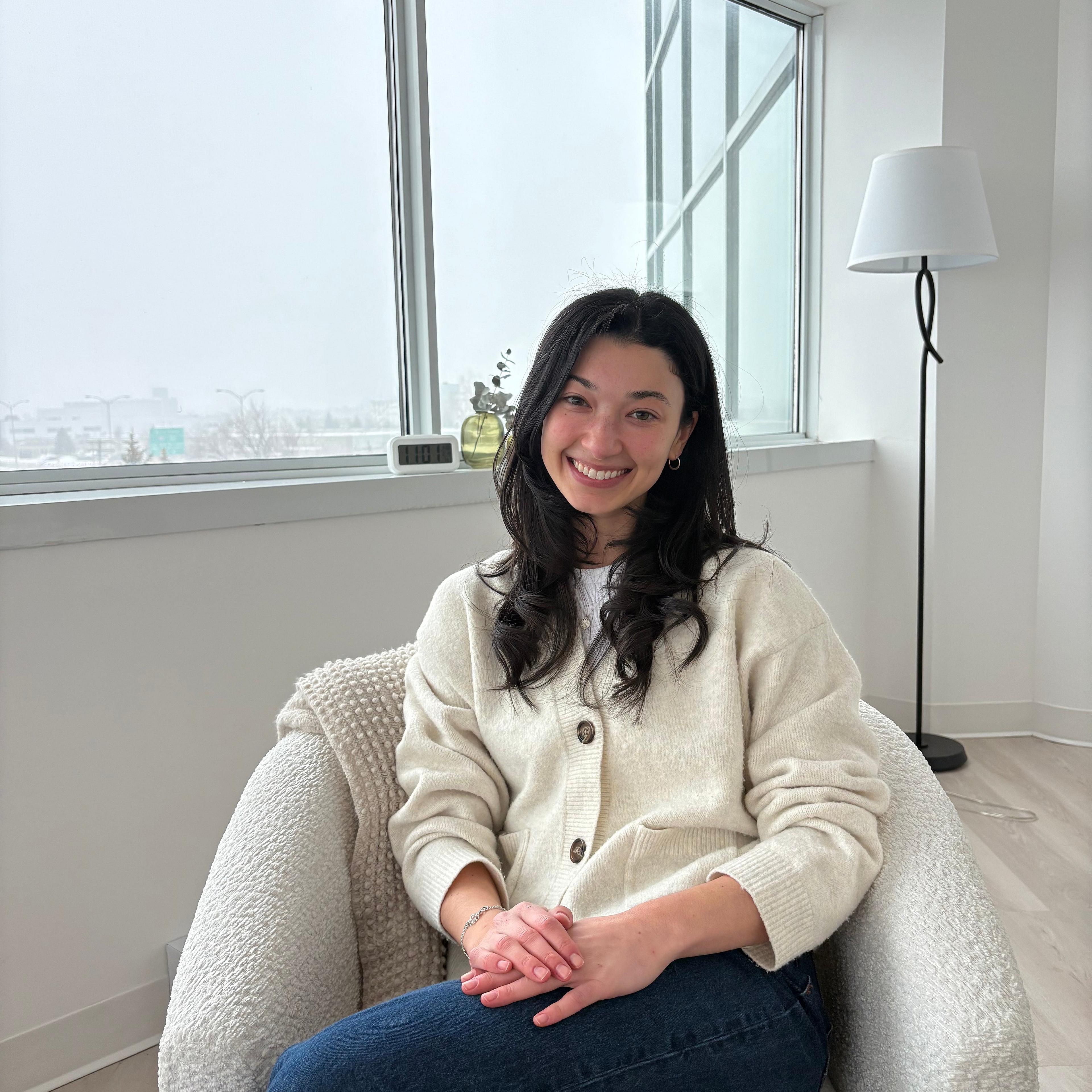 Chloe Mendelson, Counselling Student