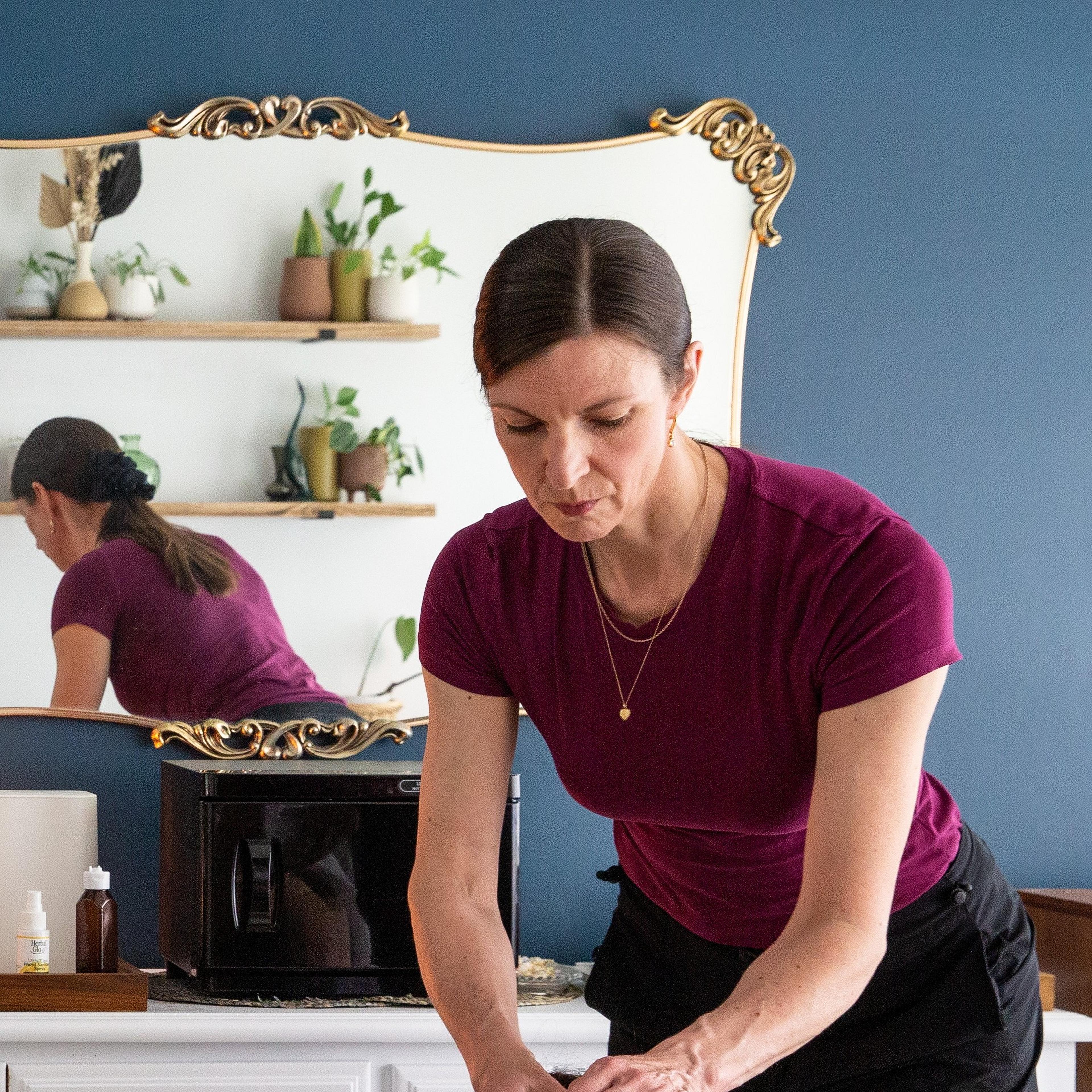 profile picture of christie dennison who works as a Naturopathe