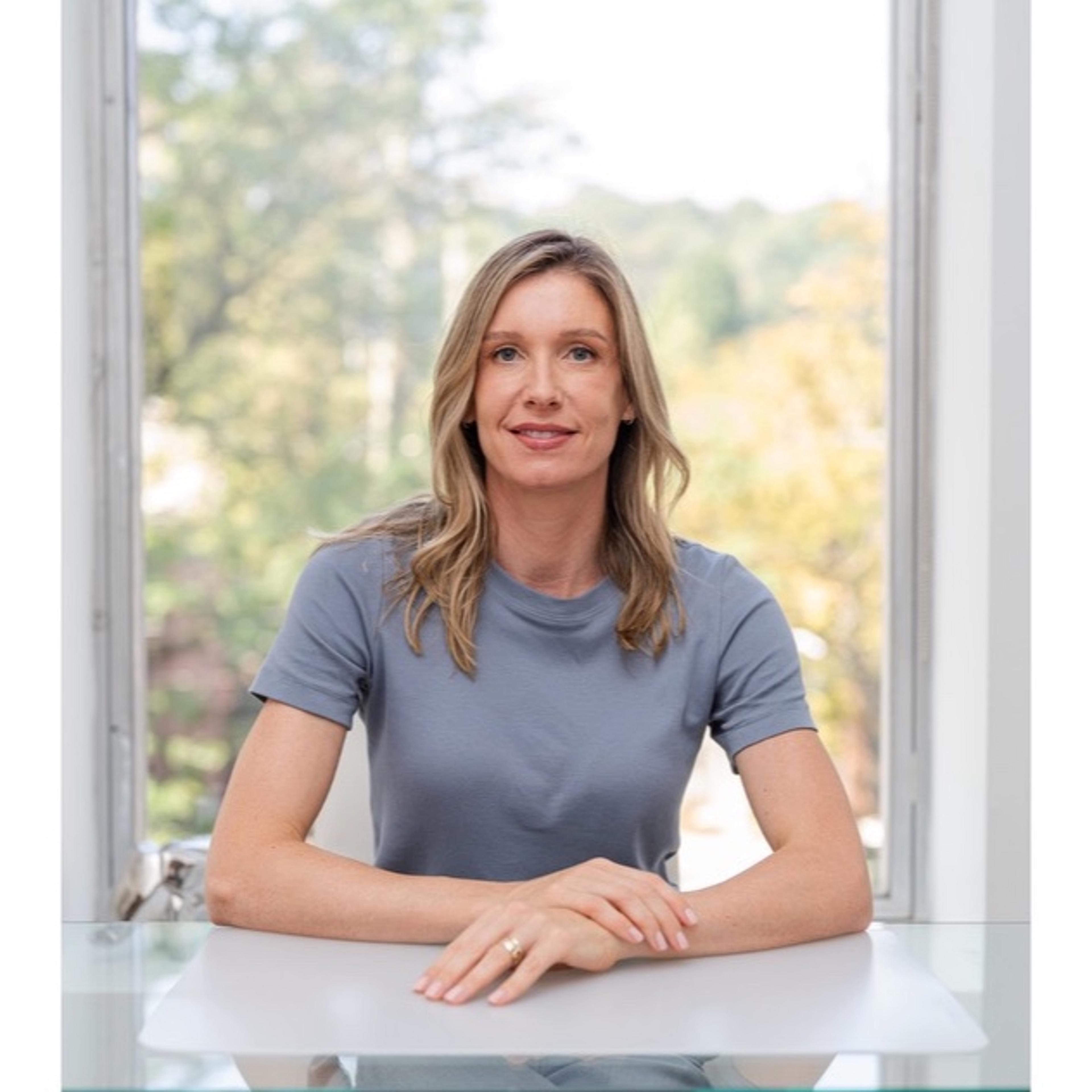profile picture of Monique Riedel who works as a C.O., Psychothérapeute