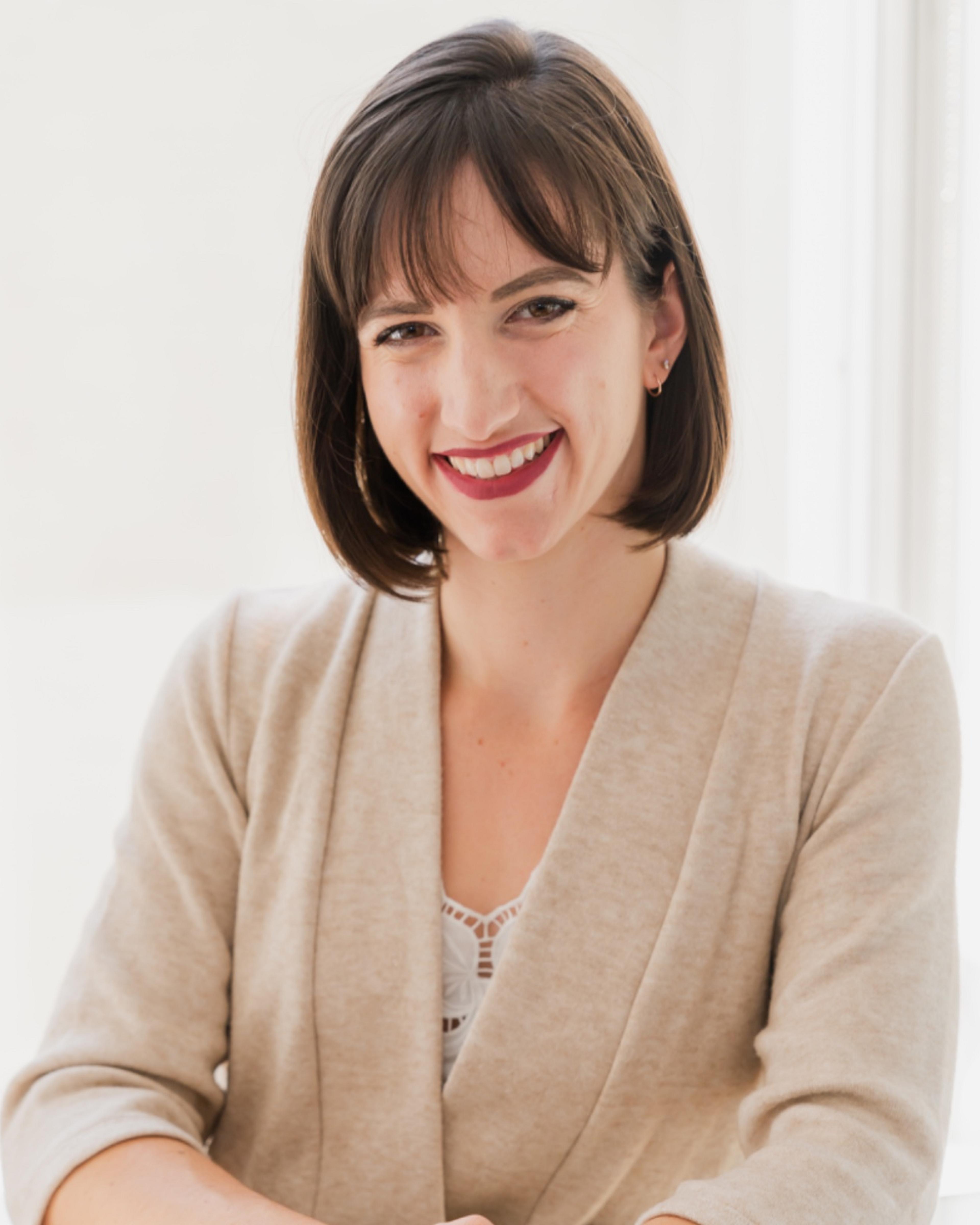 profile picture of Eliane Nevares who works as a Travailleuse sociale