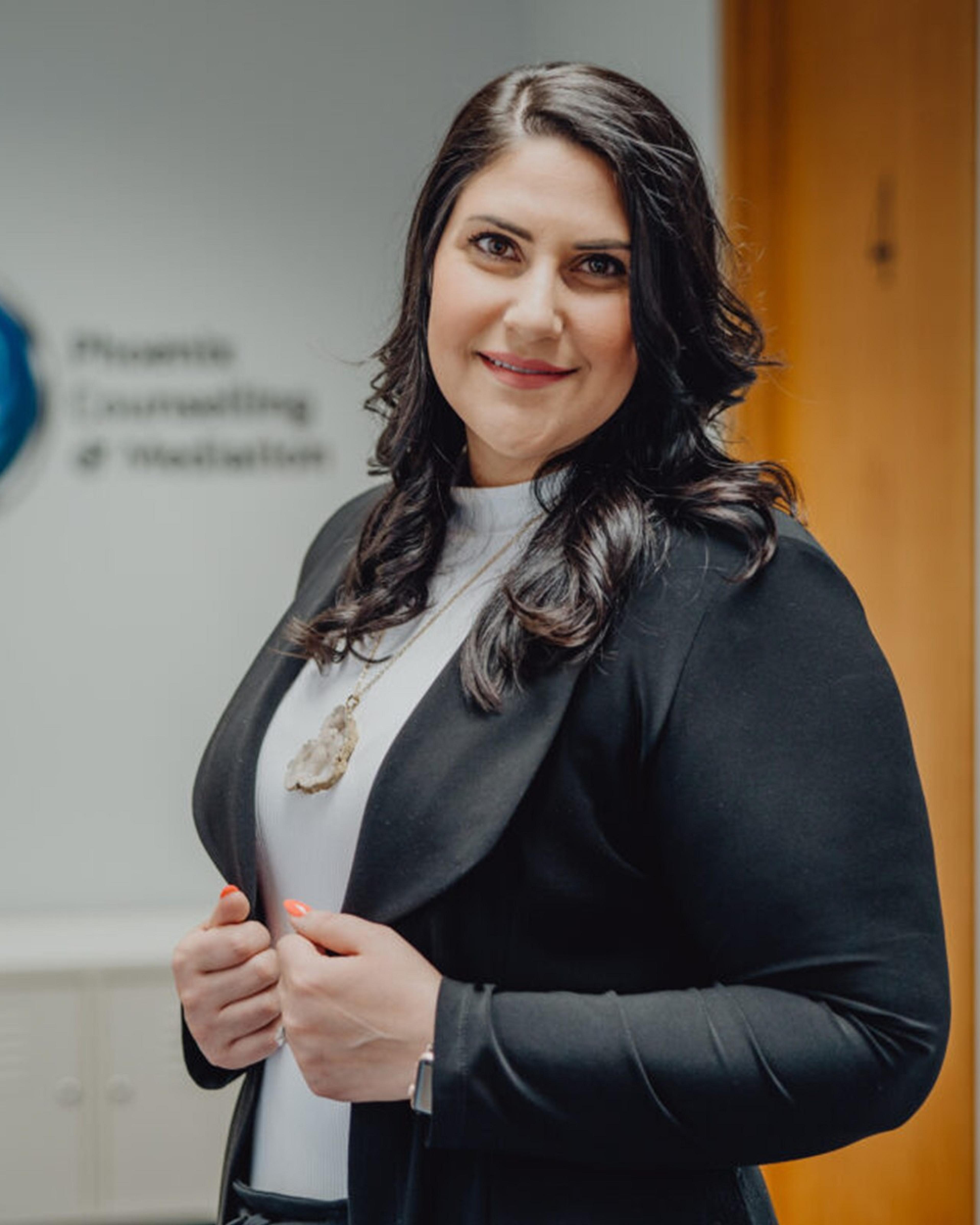 profile picture of Stephanie Curti who works as a Assistante sociale, Médiatrice familiale