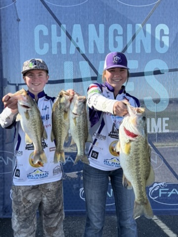 Boerne Bass Club weigh-in crowd at FAN tournament, Boerne Texas youth bass fishing