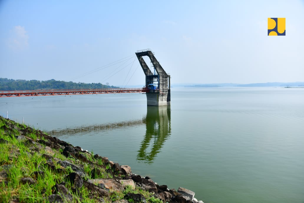 Proyek Waduk Kedungombo Kementerian PU 