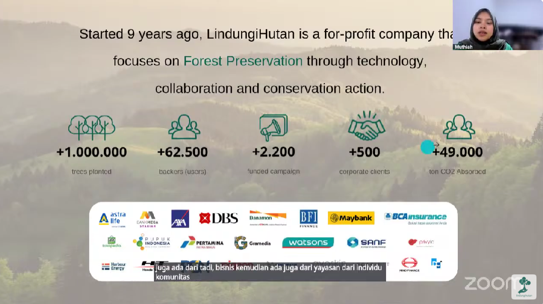Muthi'ah menyampaikan kemitraan LindungiHutan dengan perusahaan untuk program CSR (Foto: Tim LindungiHutan)