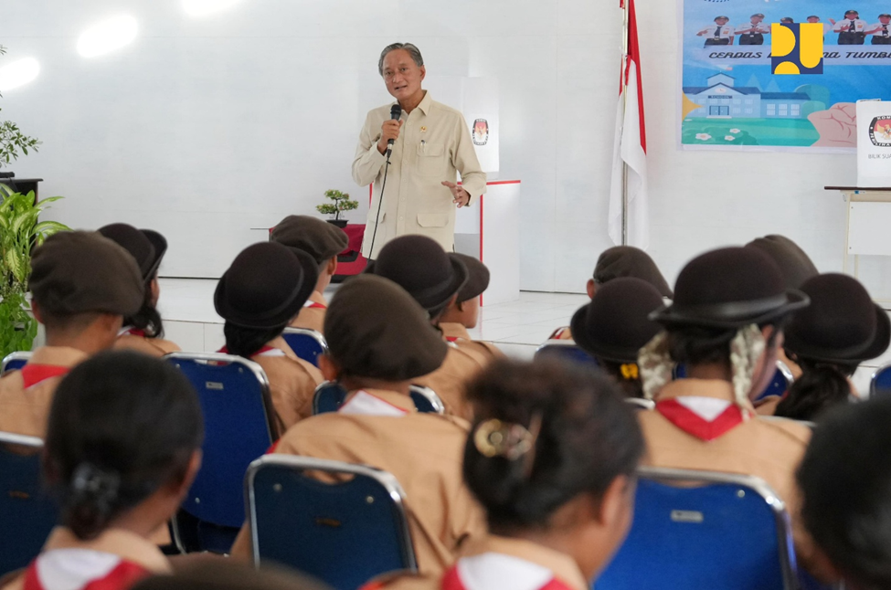 Pembicara – Bapak Doddy Hanggodo, Menteri Pekerjaan Umum