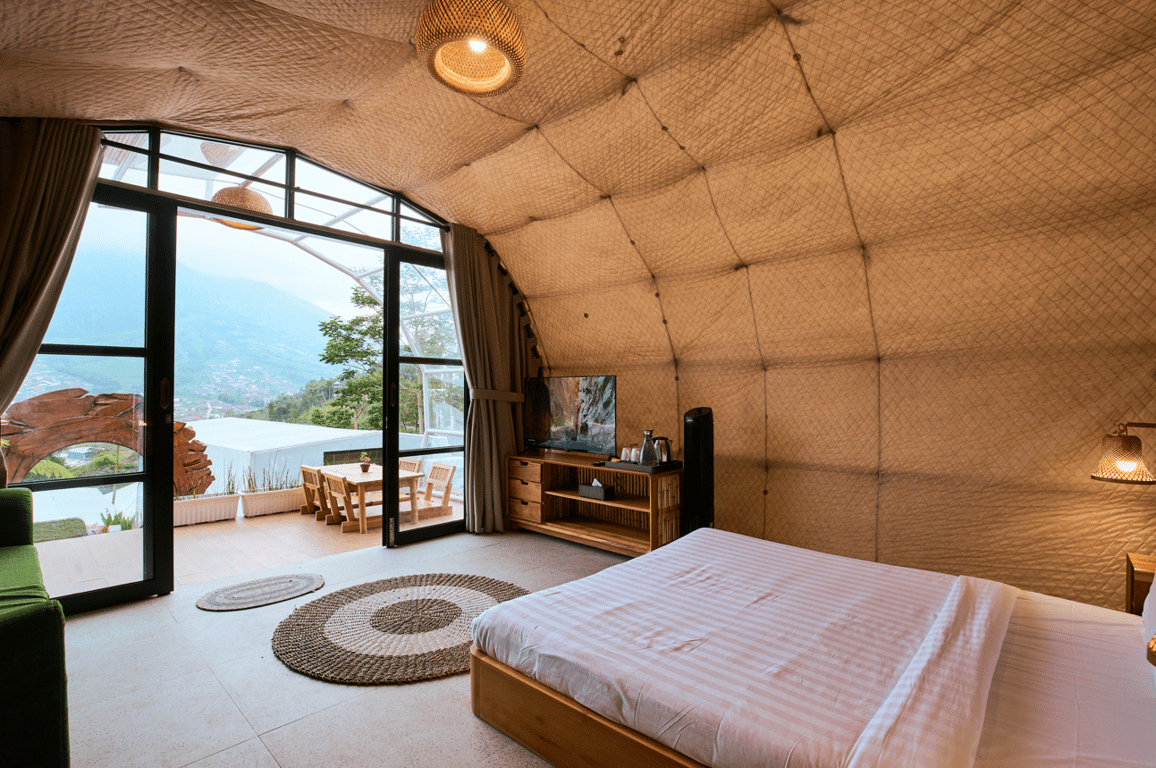 Pemandangan dari kamar yang menghadap gunung merapi