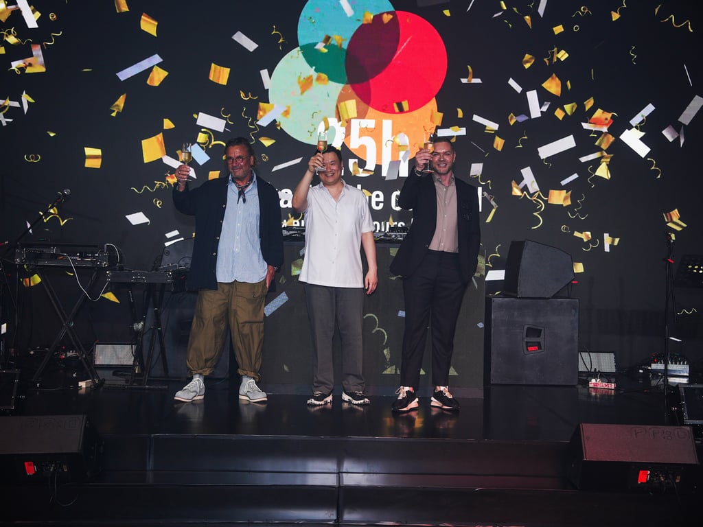 Christoph Hoffmann, Alexander H. Kusuma, Jesper Soerensen