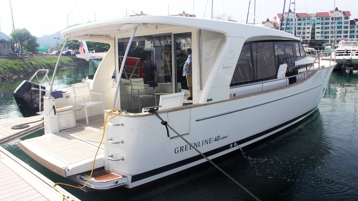 Greenline 40 Hybrid