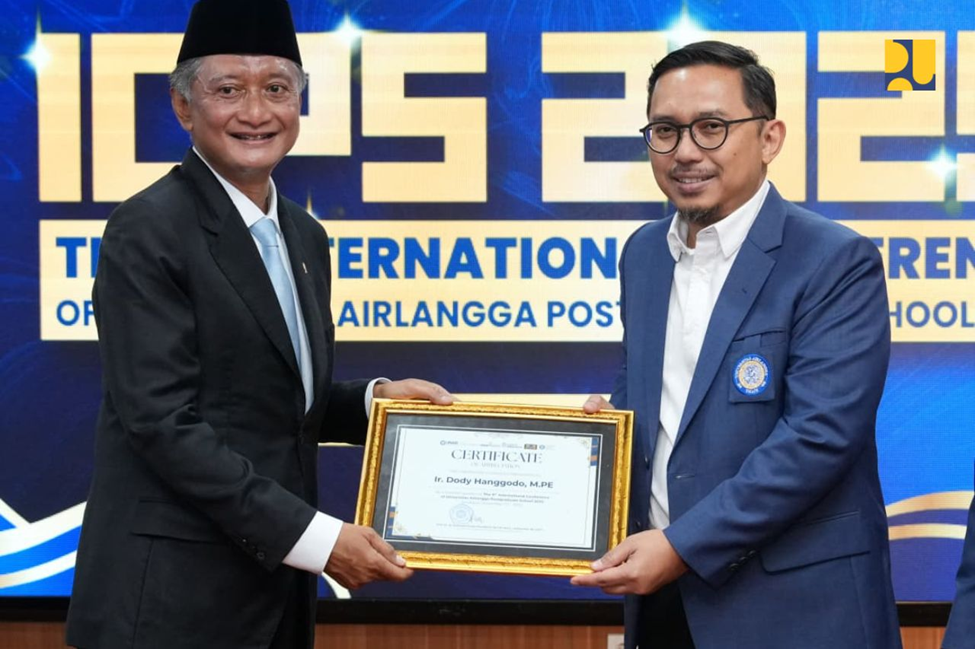 Bapak Dody Hanggodo Menteri Pekerjaan Umum