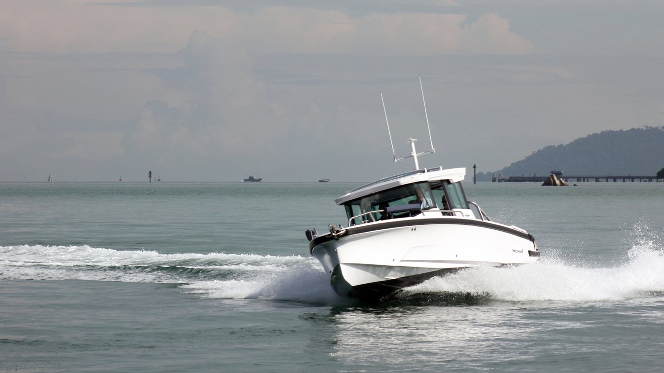 Axopar 29 XC Cross Cabin