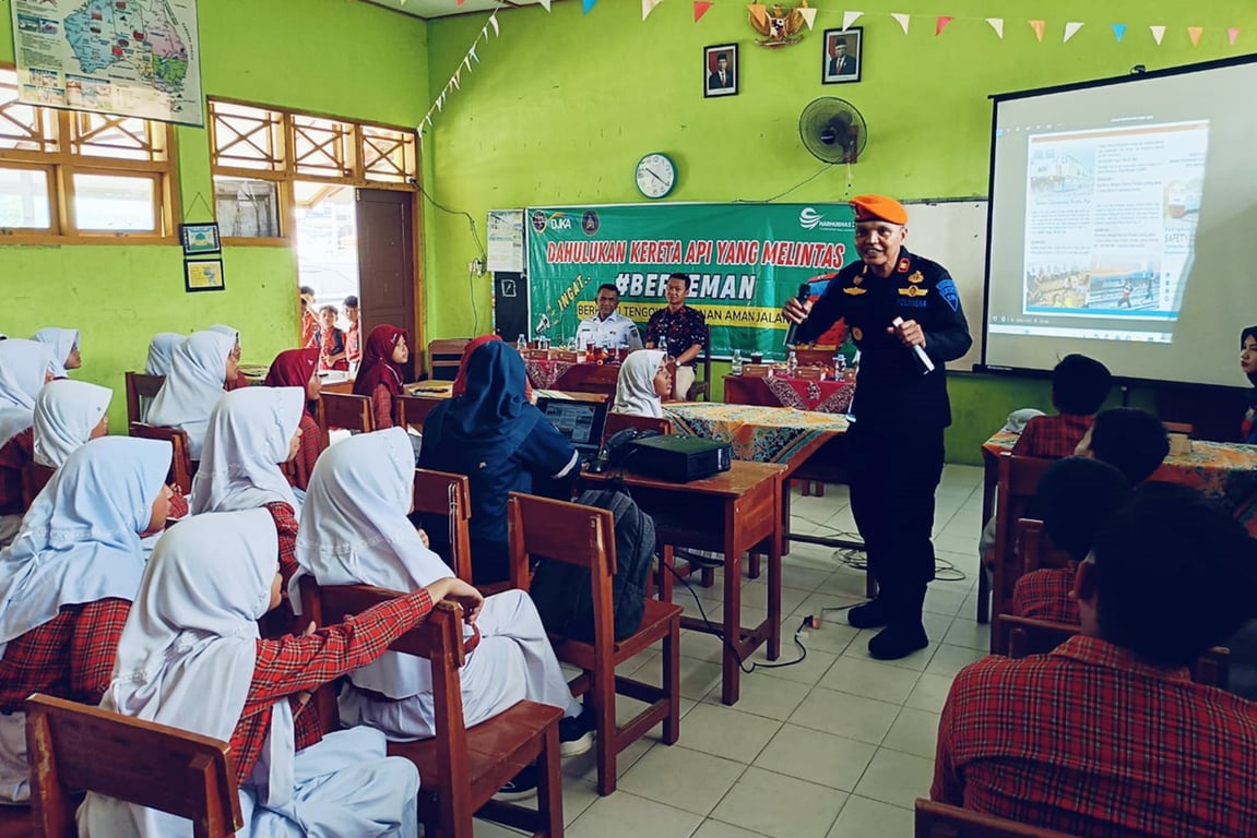 Daop 4 Semarang secara intensif melaksanakan sosialisasi keselamatan di lingkungan sekolah