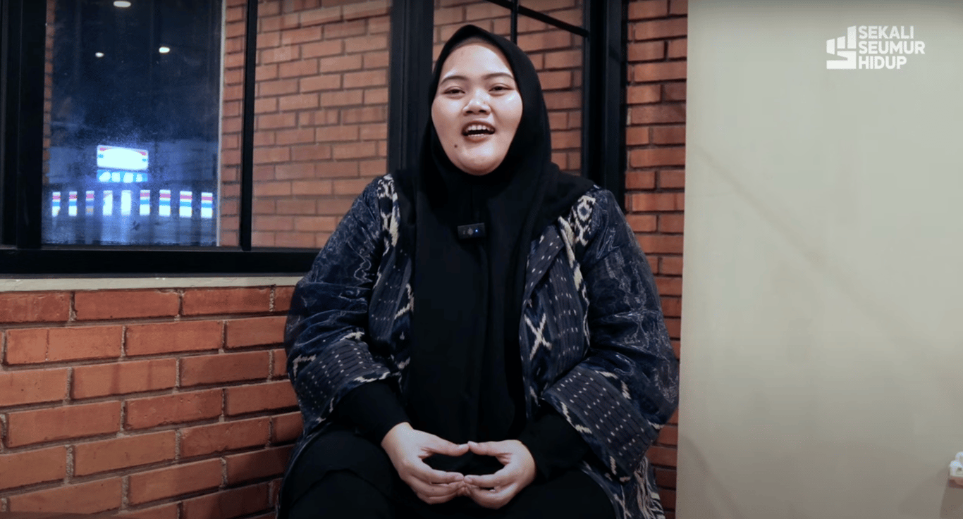 Ima, Ibu Rumah Tangga & Freelancer Marketing Haka Land