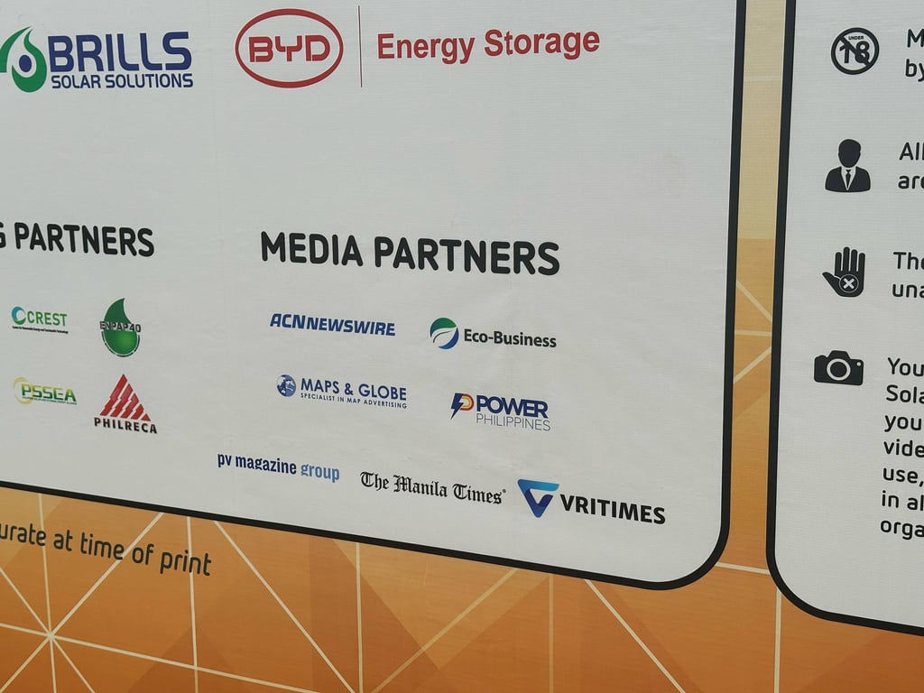 VRITIMES was showcased alongside other media platforms as the media partner at Solar & Storage Live Philippines 2025 exhibition entrance